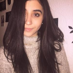 Meet your Posher, Zaza